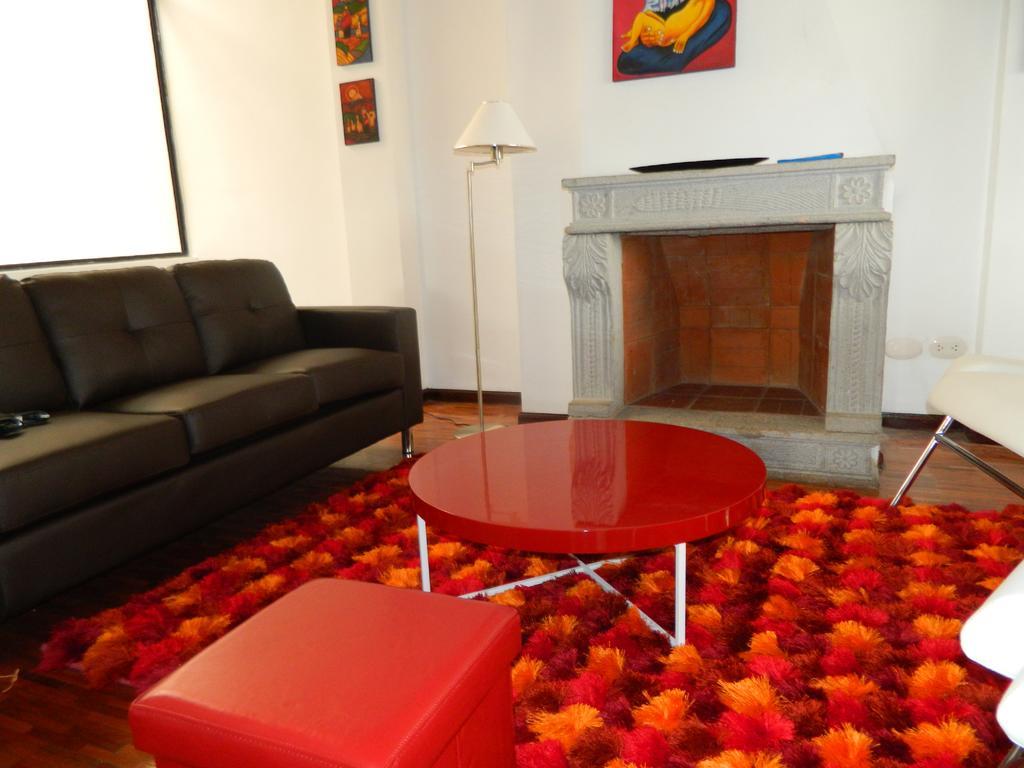 Itsahome Apartments - Torre Santos Quito Phòng bức ảnh