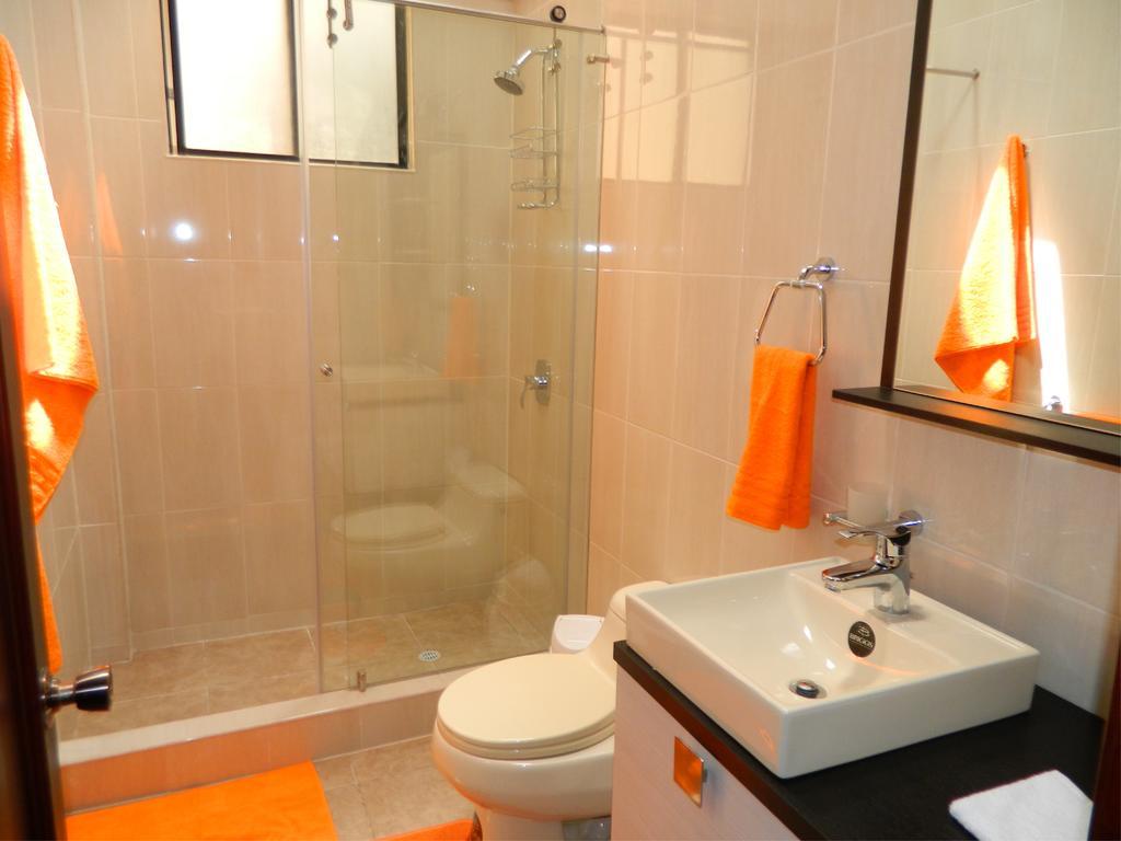 Itsahome Apartments - Torre Santos Quito Phòng bức ảnh